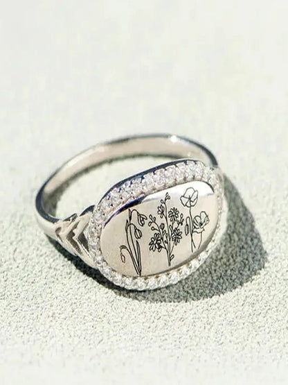 Flower Epoxy Gum Oil Inlaid Zircon Ring — detail view — Livostyle