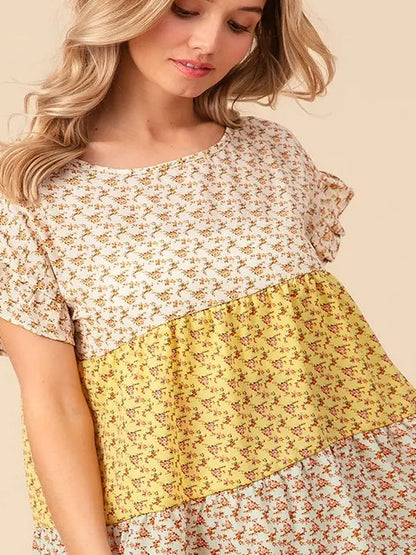 Stylish Tiered Halter Neck Cami Top with Floral Print — detail view — Livostyle