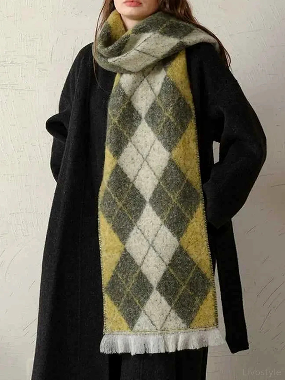 Fringe Argyle Polyester Scarf — detail view — Livostyle