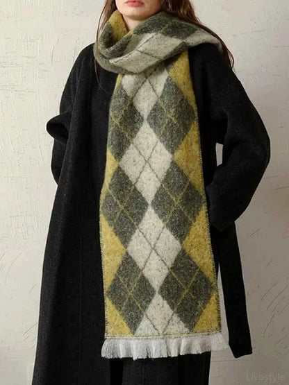Fringe Argyle Polyester Scarf — detail view — Livostyle