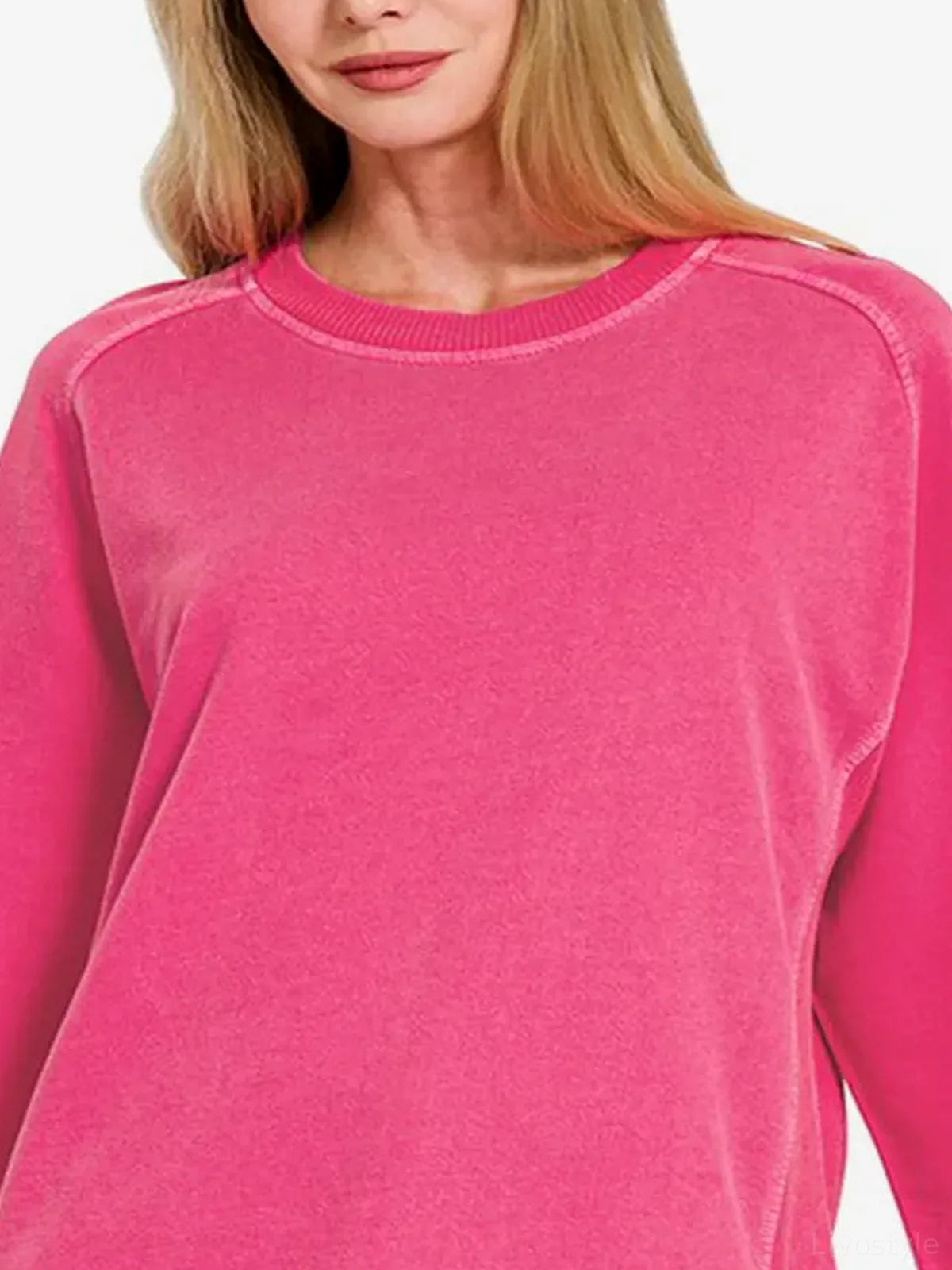 Pigment Dyed French Terry Sweatshirt — detail view — Livostyle