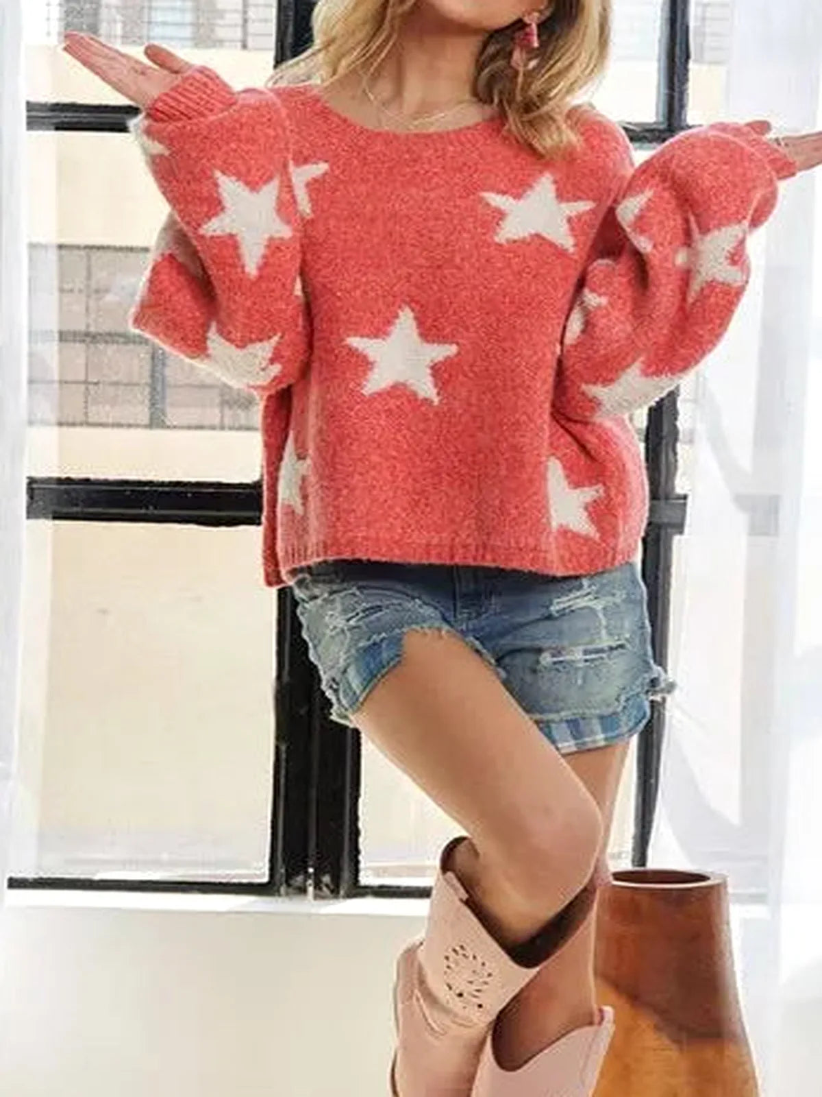 Star-Patterned Round Neck Sweater: Stylish & Comfortable — detail view — Livostyle