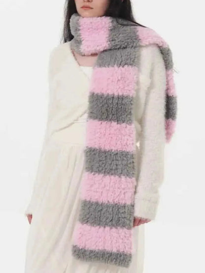 Fuzzy Contrast Striped Scarf — detail view — Livostyle