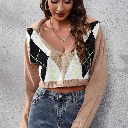 Geometric Long Sleeve Cropped Sweater — square view — Livostyle