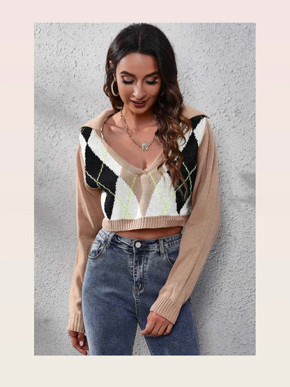 Geometric Long Sleeve Cropped Sweater — styled showcase — Livostyle