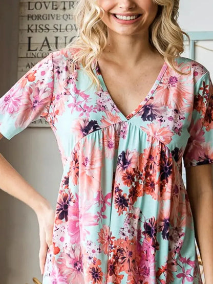 Floral Babydoll Blouse: V-Neck, Short Sleeve — detail view — Livostyle