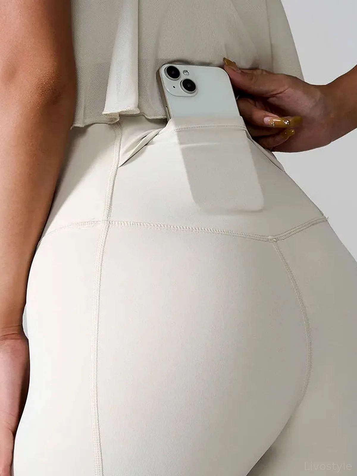 High Waist Active Shorts — detail view — Livostyle