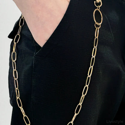 Iron Chain Belt — square view — Livostyle