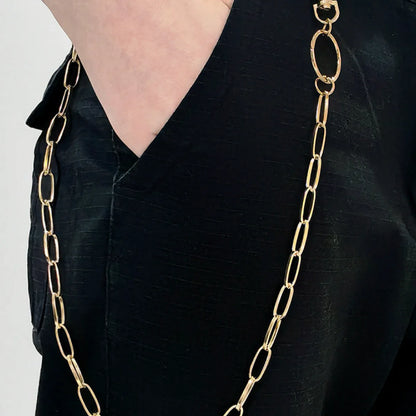 Iron Chain Belt — square view — Livostyle