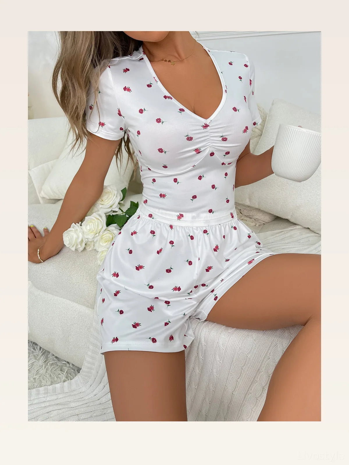 Ivy Lane Floral Ruched T-Shirt and Shorts Lounge Set — styled showcase — Livostyle