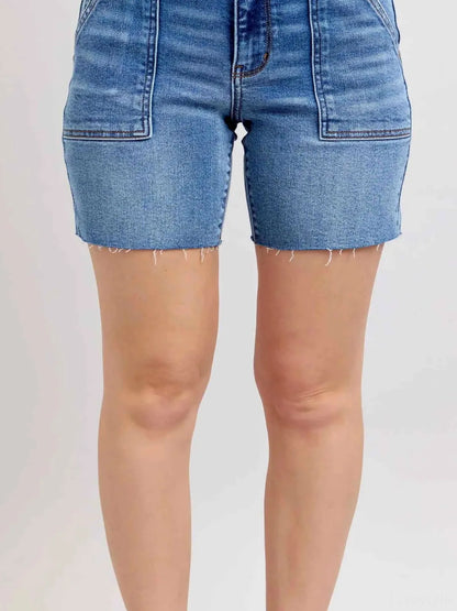 Mid Rise Bermudas Denim Shorts W/ Back Flap Pockets — detail view — Livostyle