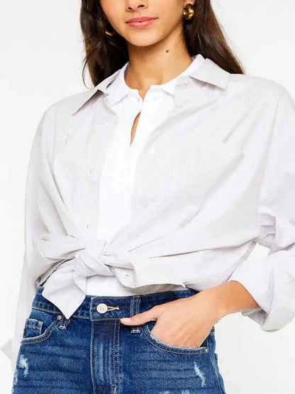 High Rise Frayed Hem Denim Shorts — detail view — Livostyle