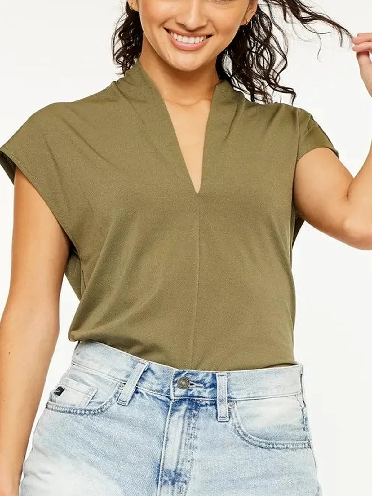 High Rise Raw Hem Denim Shorts in 100% Cotton – photo 2