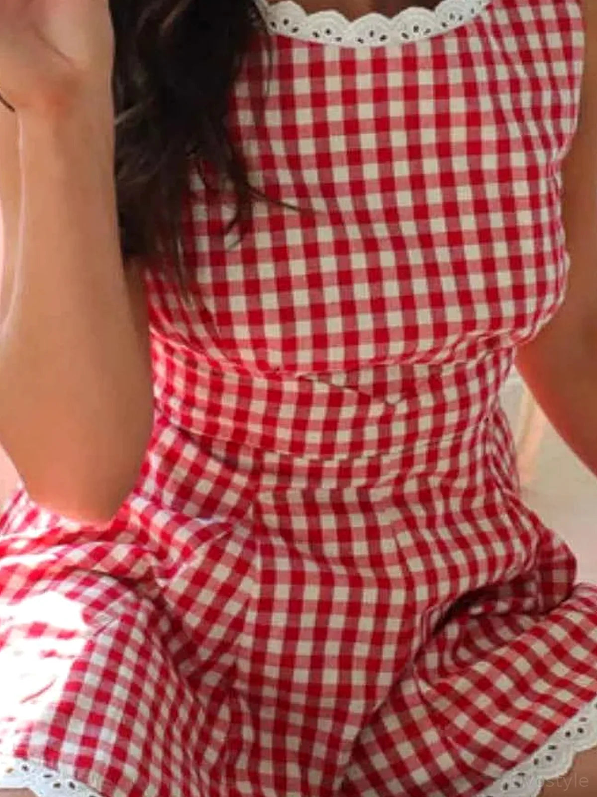 Lace Detail Plaid Sleeveless Romper — detail view — Livostyle