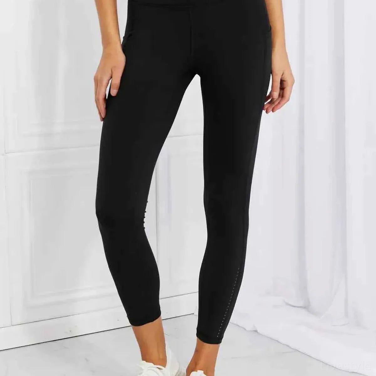 Reflective Dot Strengthen & Lengthen Active Leggings — square view — Livostyle