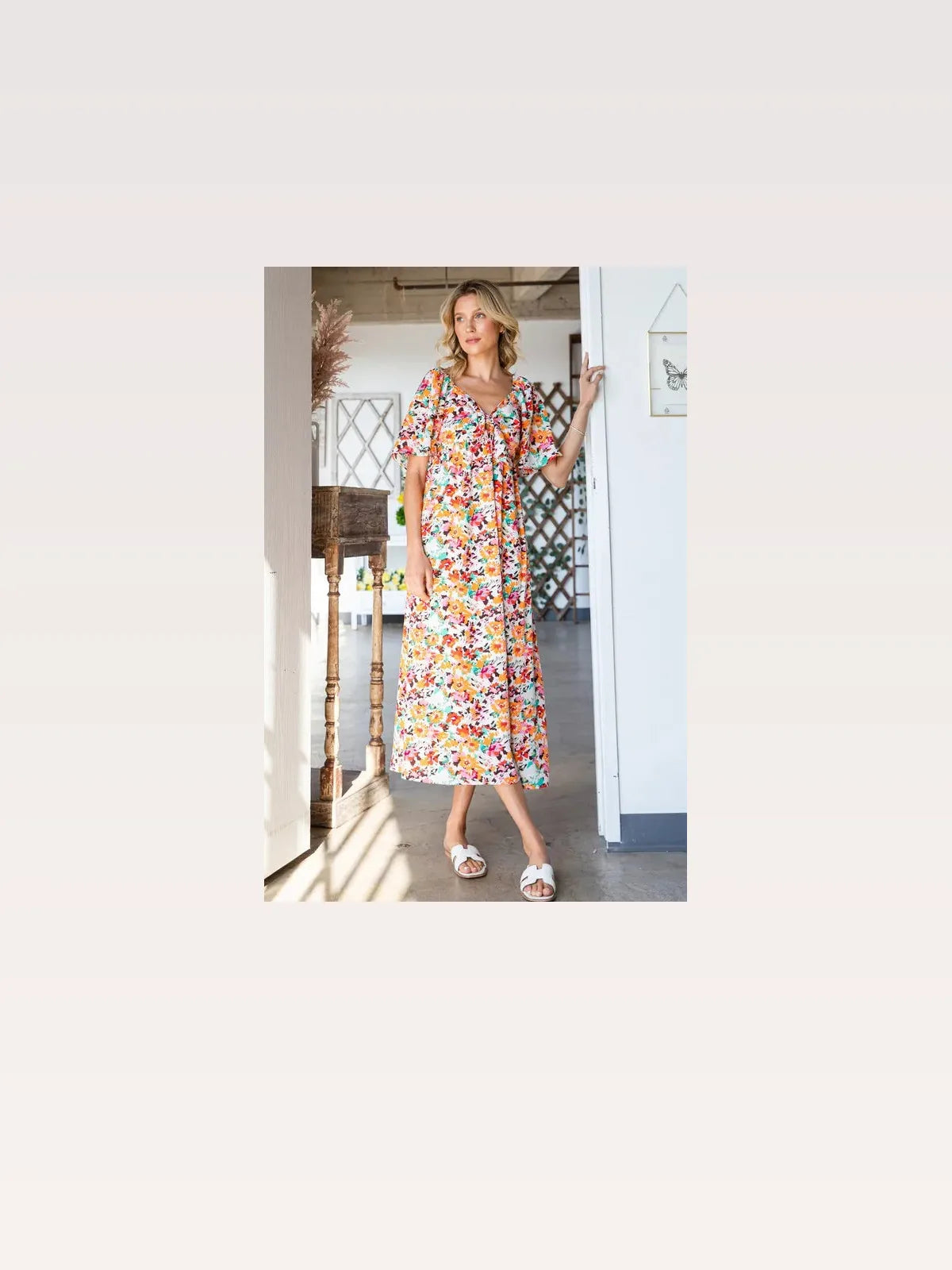 Floral Print Sweetheart Neck Tie Front Midi Dress — styled showcase — Livostyle