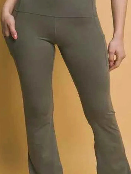 High Waist Flare Active Leggings with Side Pockets — detail view — Livostyle