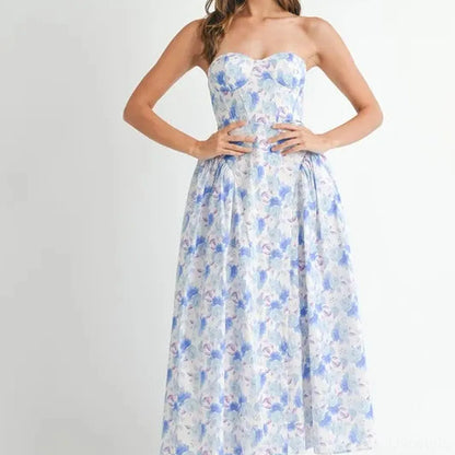 Sweetheart Neckline Floral Printed Midi Dress — square view — Livostyle