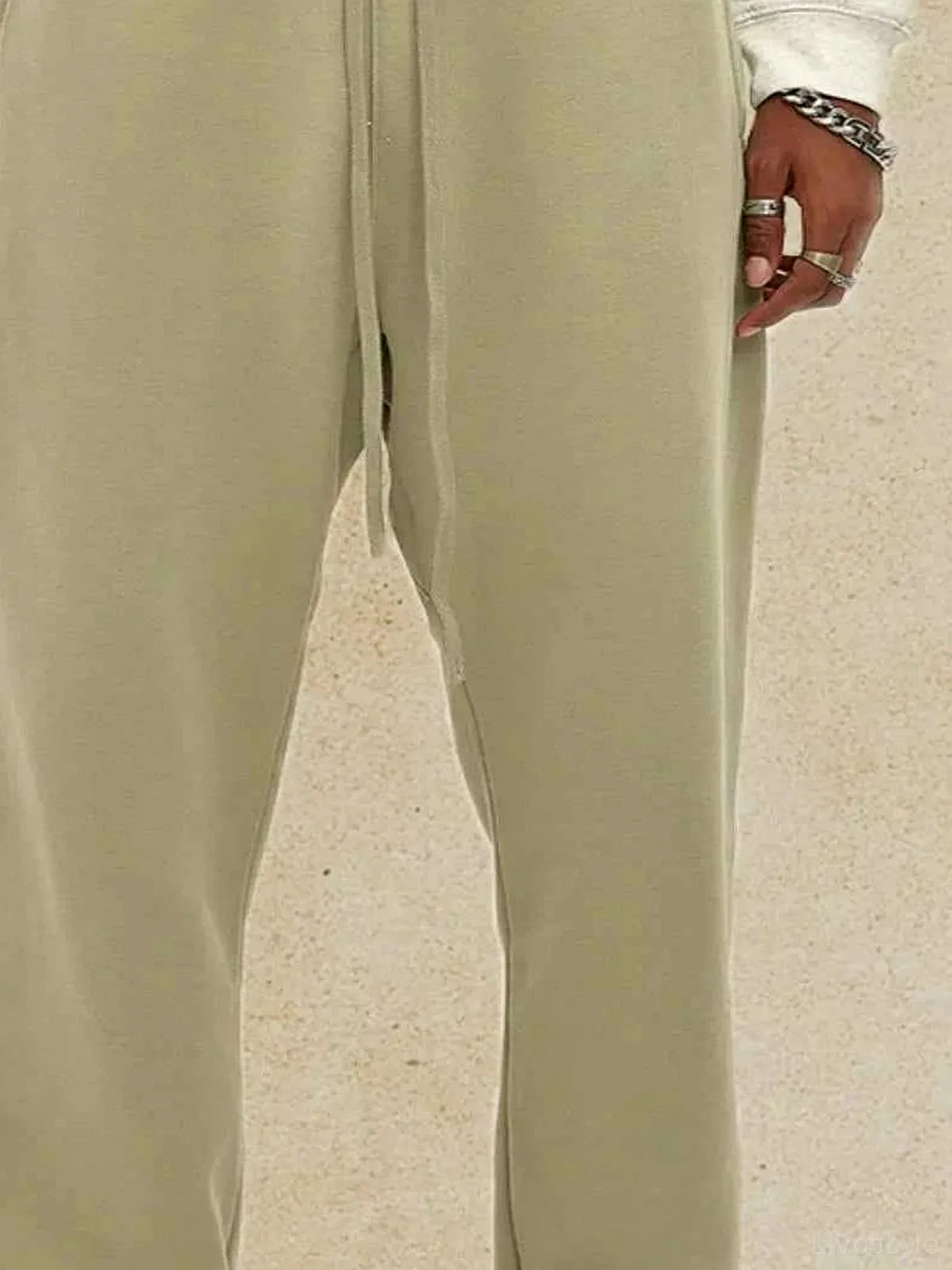 Men's Casual Loose Fit Drawstring Sweatpants — detail view — Livostyle