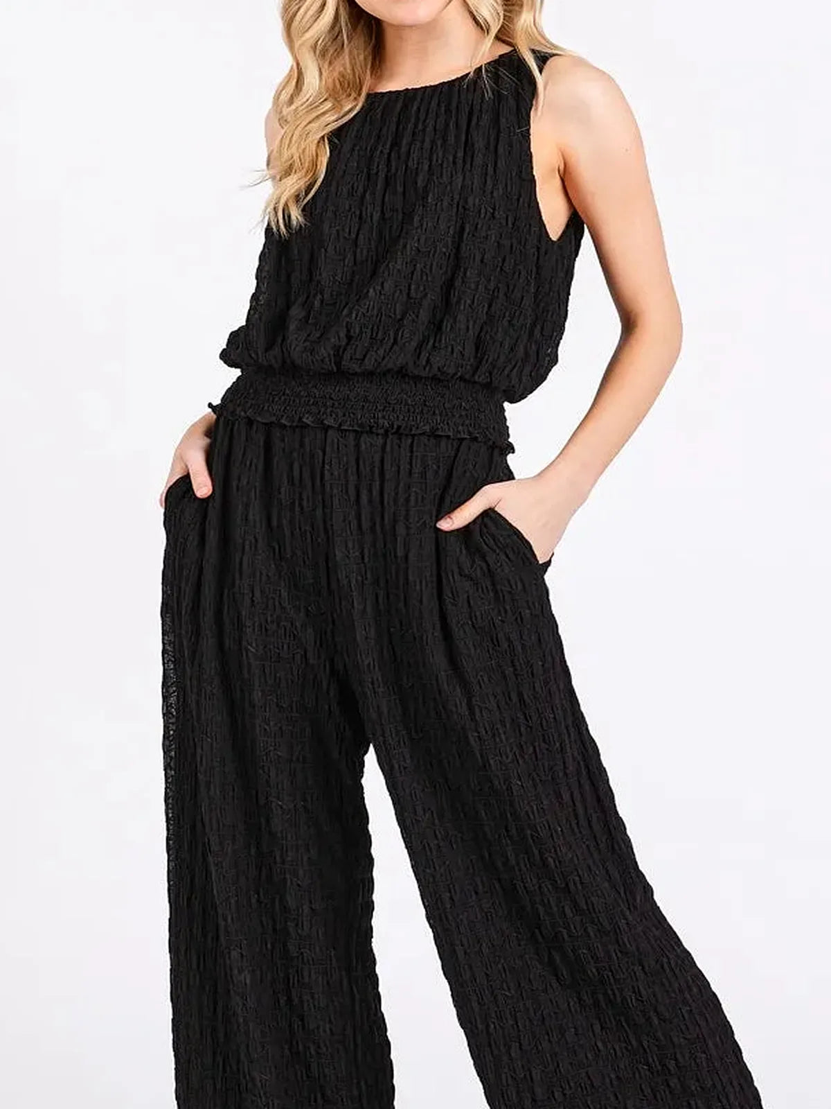 Textured Stretchy Crop Tank and Pants Set — detail view — Livostyle