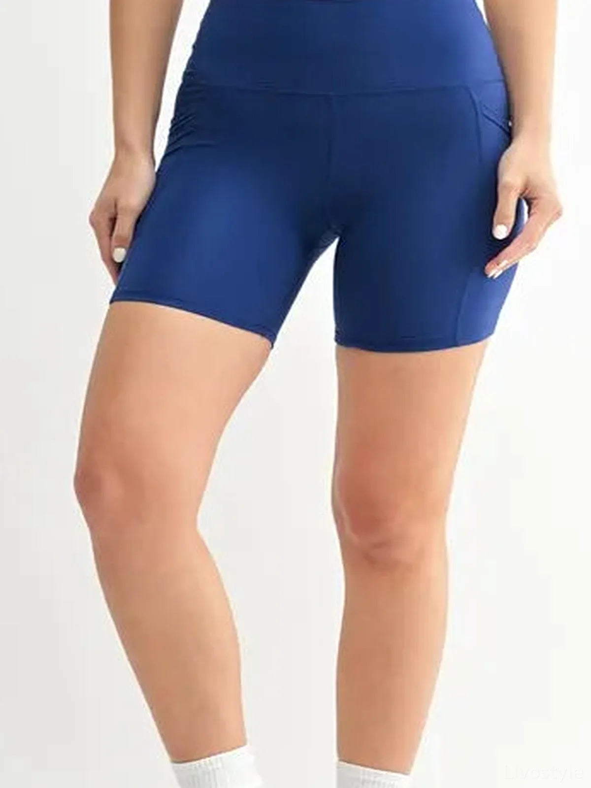 Venice Cloud Light Sculpt Biker Shorts in BLUE DEPTH — detail view — Livostyle
