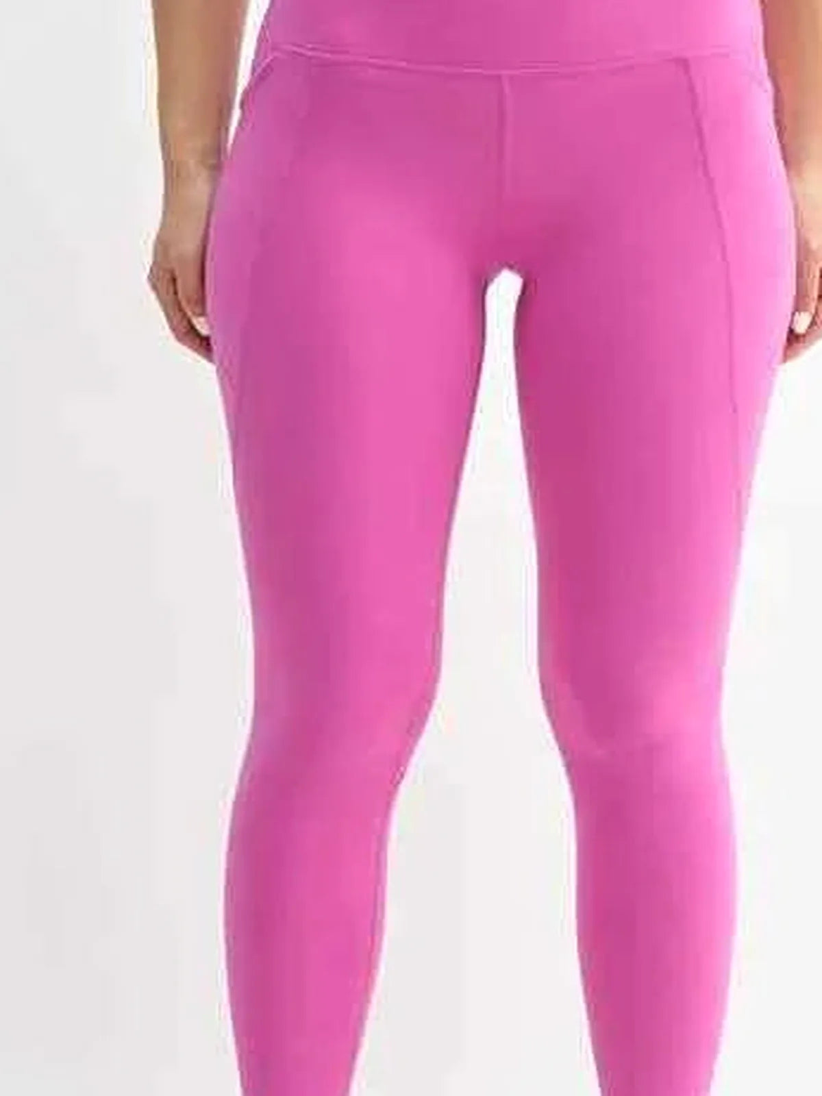 Venice Cloud Light Sculpt High-Waisted Leggings in NEW ORCHI — detail view — Livostyle