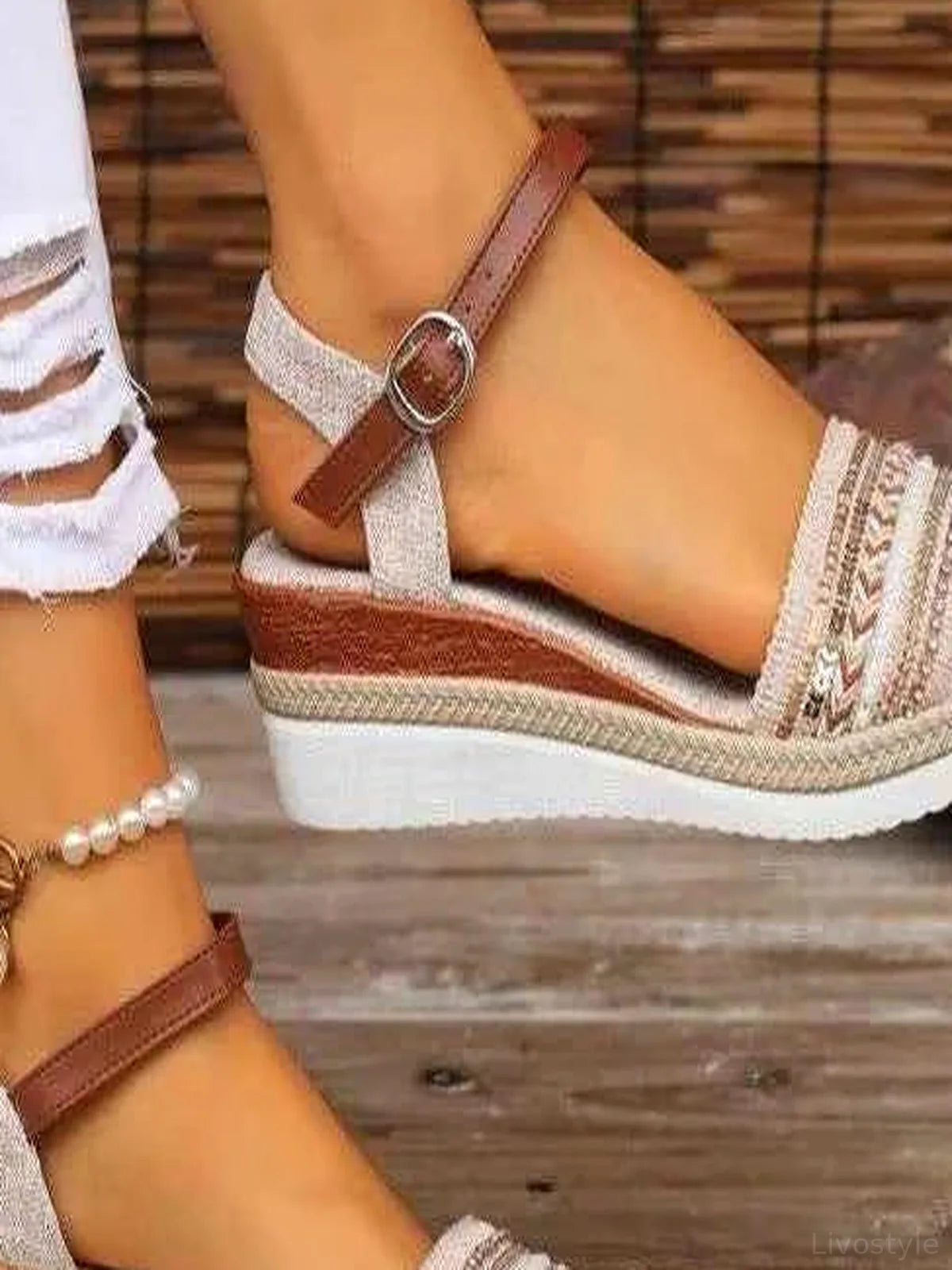Open Toe Platform Wedge Sandals — detail view — Livostyle
