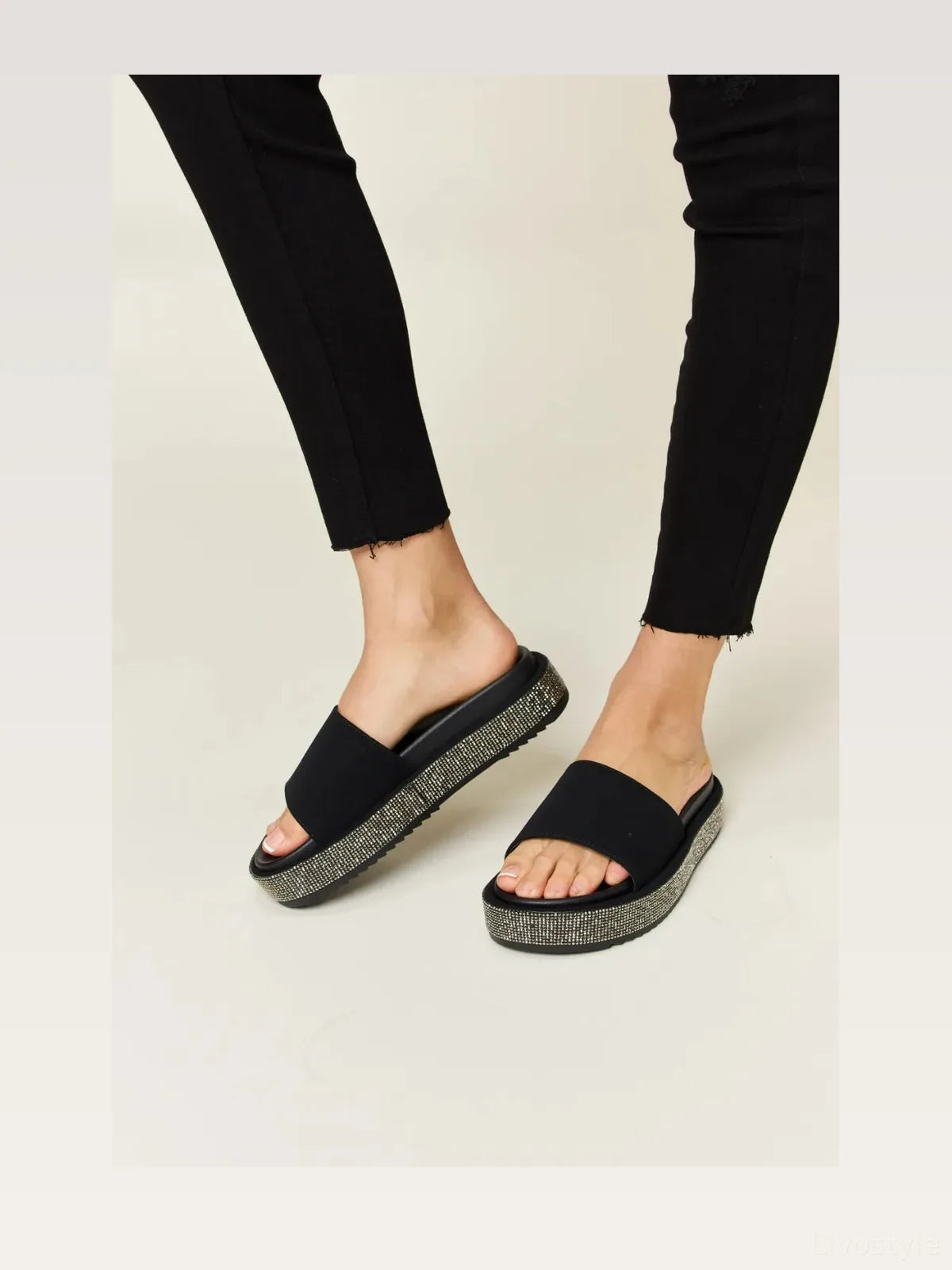 Glamorous Open Toe Rhinestone Platform Sandals for Summer St — styled showcase — Livostyle