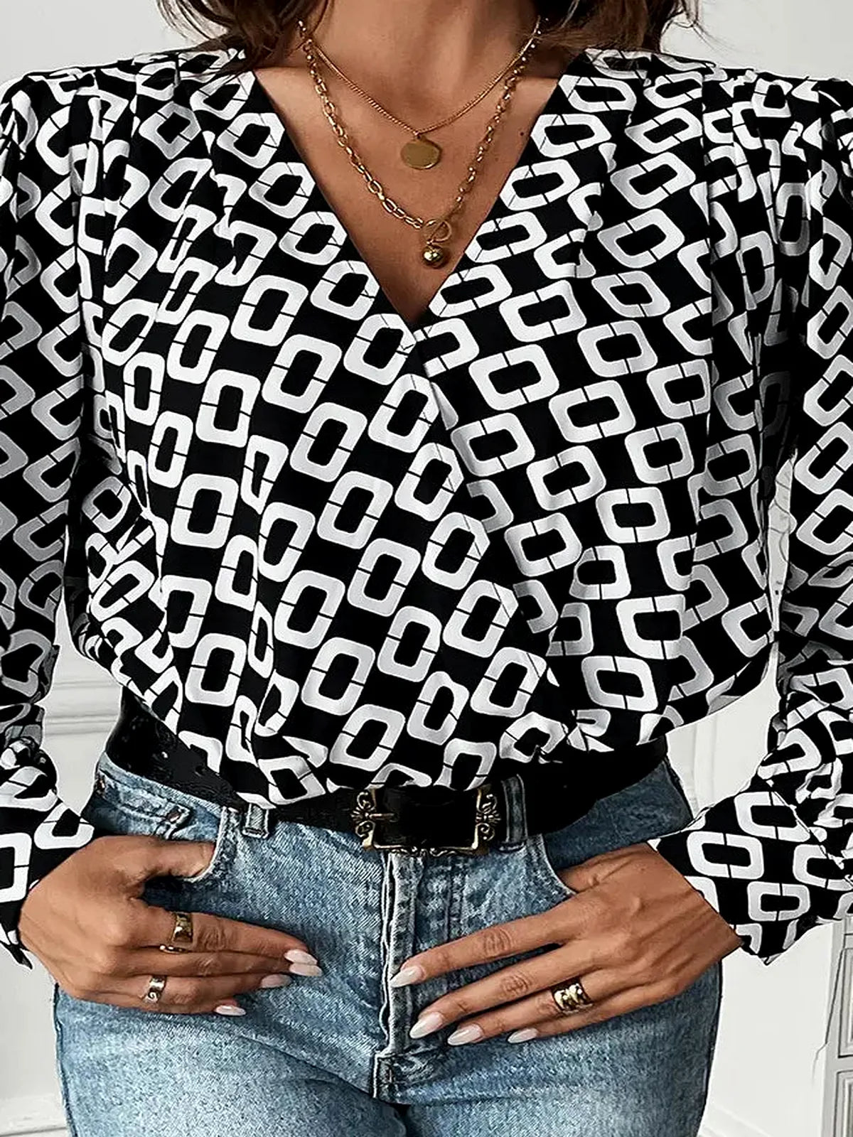 Geometric V-Neck Long Sleeve Blouse — detail view — Livostyle