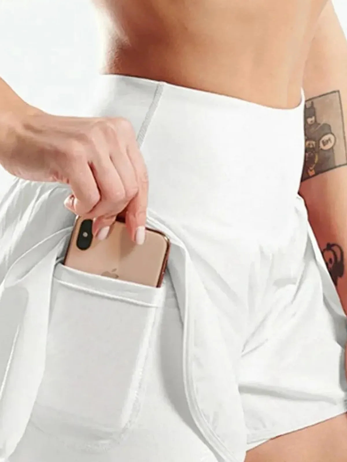 Pocketed High Waist Active Shorts — detail view — Livostyle
