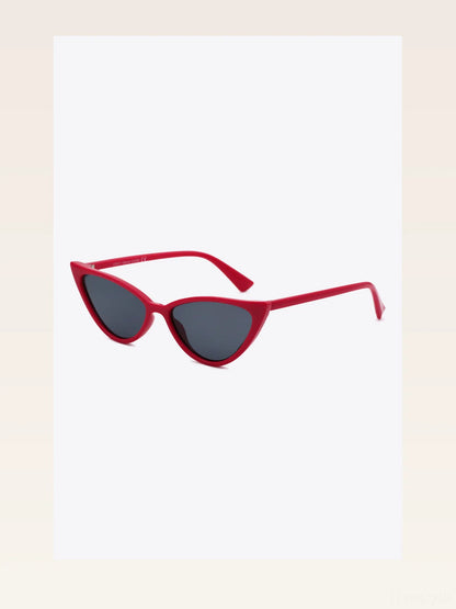 Polycarbonate Cat-Eye Sunglasses — styled showcase — Livostyle
