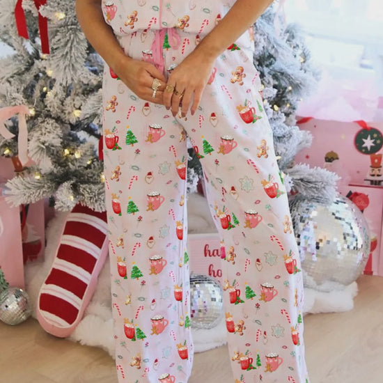 Christmas Spirit Cute Holiday Print Short Sleeve Shirt and Pants 2pcs