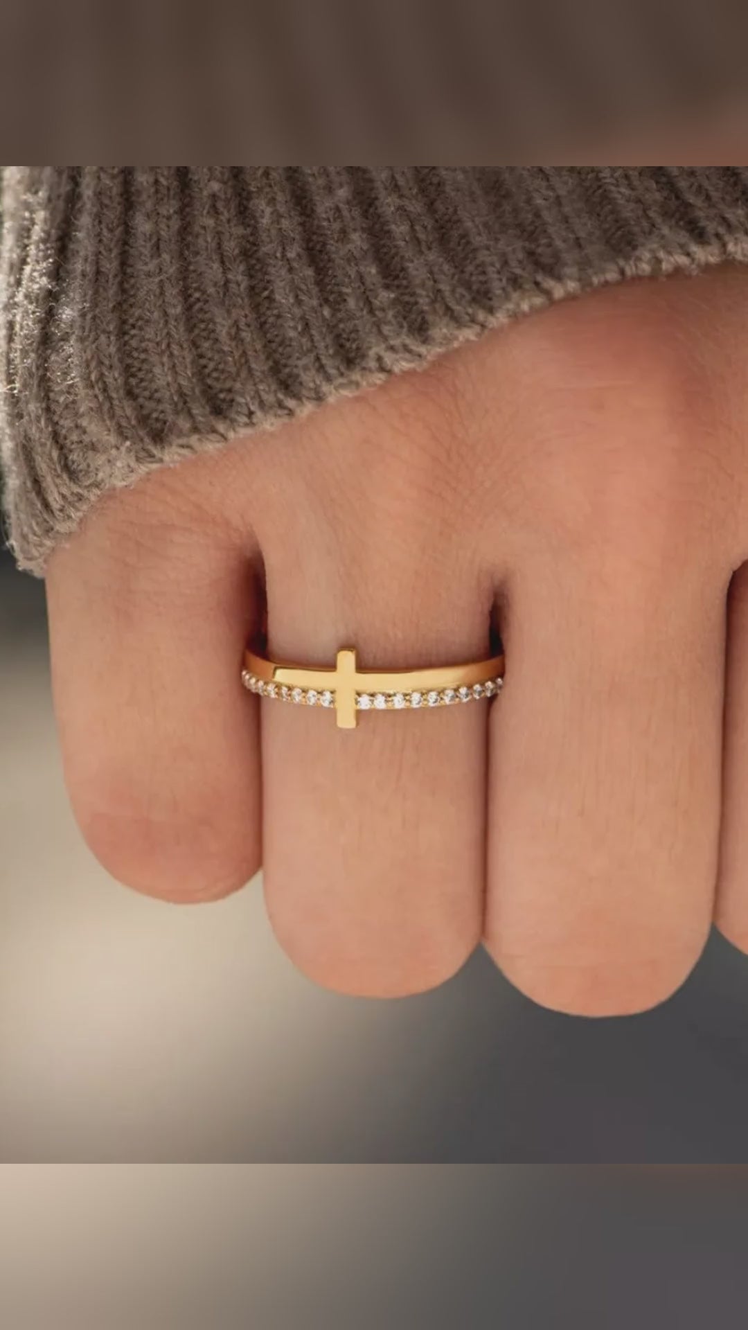 925 Sterling Silver Dainty Cross Stacking Ring – video