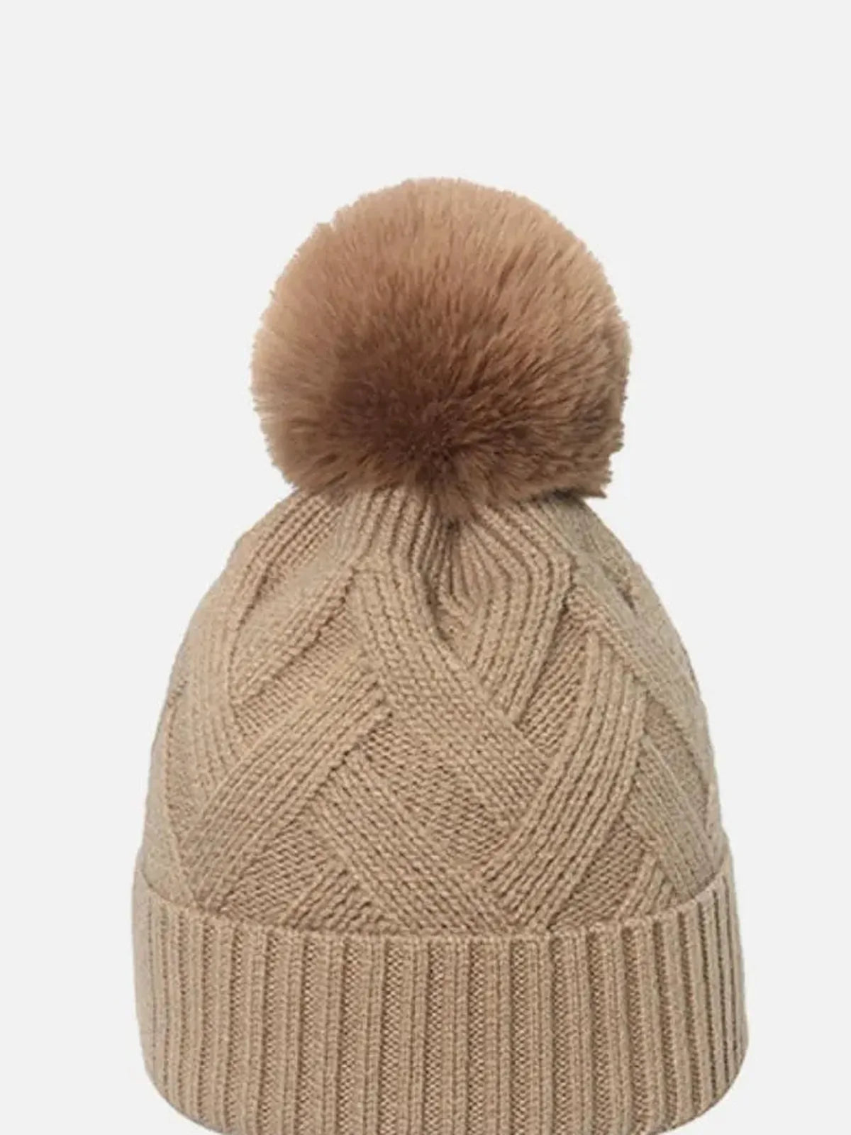 Roll Rim Hat with Pompom — detail view — Livostyle