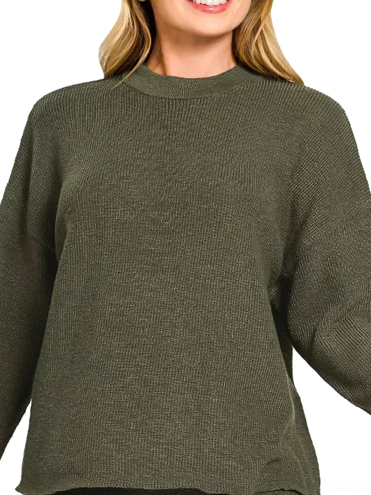 Round-Neck Knit Top & Shorts Sweater Set — detail view — Livostyle