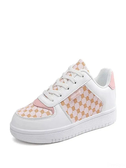 Round Toe Flats Sneakers — detail view — Livostyle