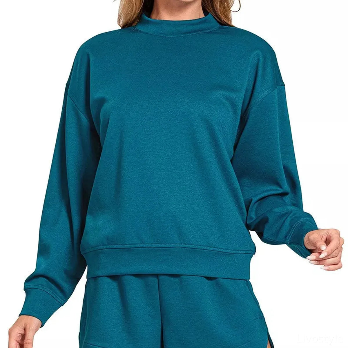 Scuba Long-Sleeve Sweatshirt & Shorts Set — square view — Livostyle
