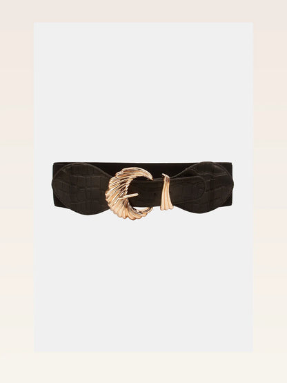 Shell Alloy Buckle Elastic Belt — styled showcase — Livostyle