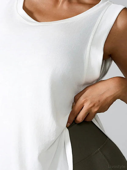 Slit Round Neck Active Tank — detail view — Livostyle