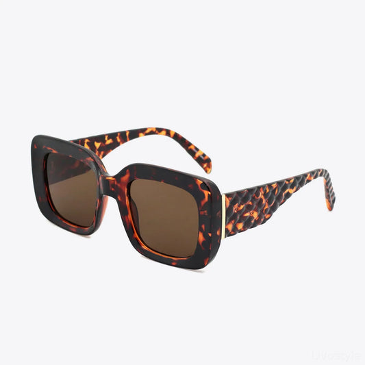 Square Polycarbonate UV400 Sunglasses — square view — Livostyle