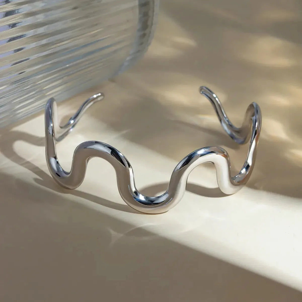 Stainless Steel Wave Shape Bracelet — square view — Livostyle