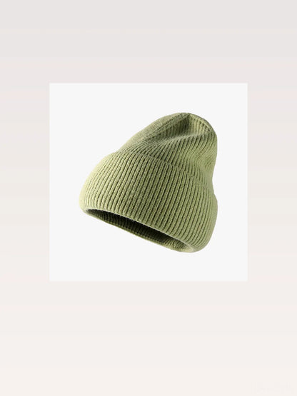 Thermal Solid Knit Hat — styled showcase — Livostyle
