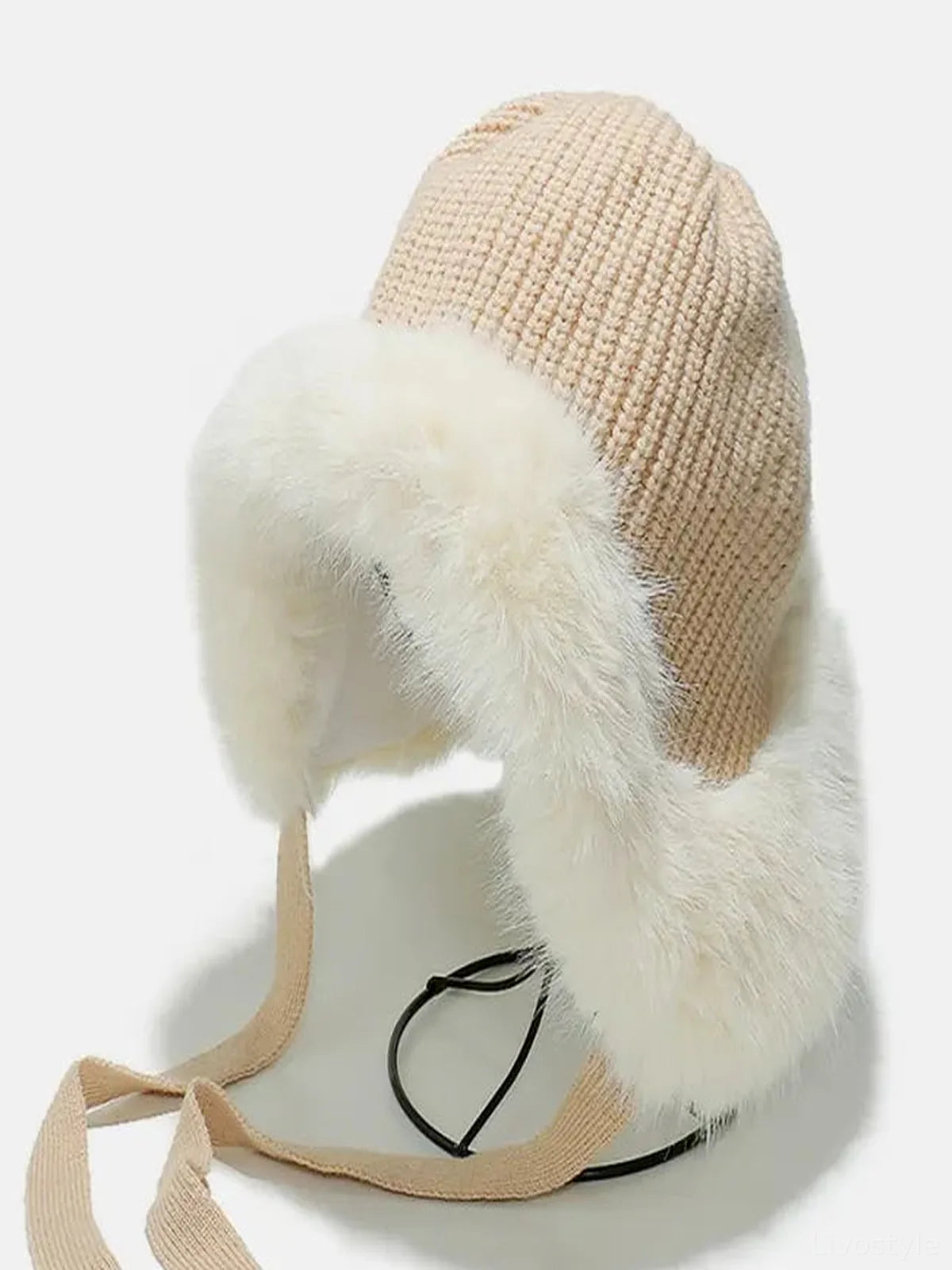 Thermal Tied Fuzzy Winter Hat — detail view — Livostyle