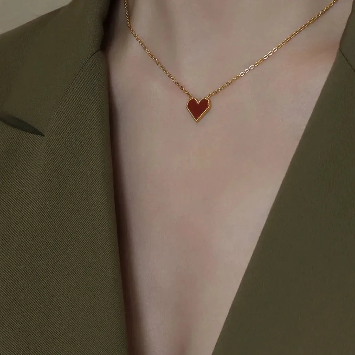 Titanium Steel Heart Necklace — square view — Livostyle