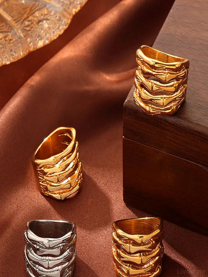 Titanium Steel Multi-Layered Ring — detail view — Livostyle