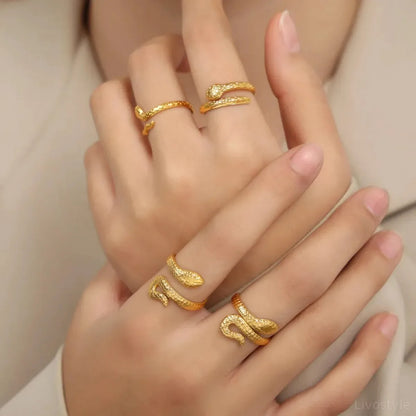 Titanium Steel Snake Shape Bypass Ring — square view — Livostyle