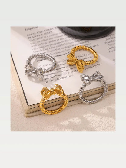 Twisted Titanium Steel Bow Ring — styled showcase — Livostyle