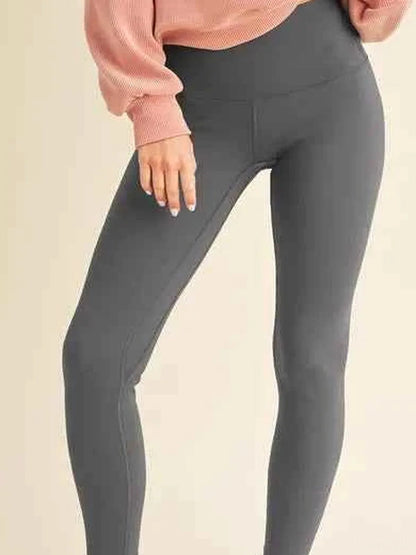 Gray Fleece Lined High Waisted Leggings — detail view — Livostyle