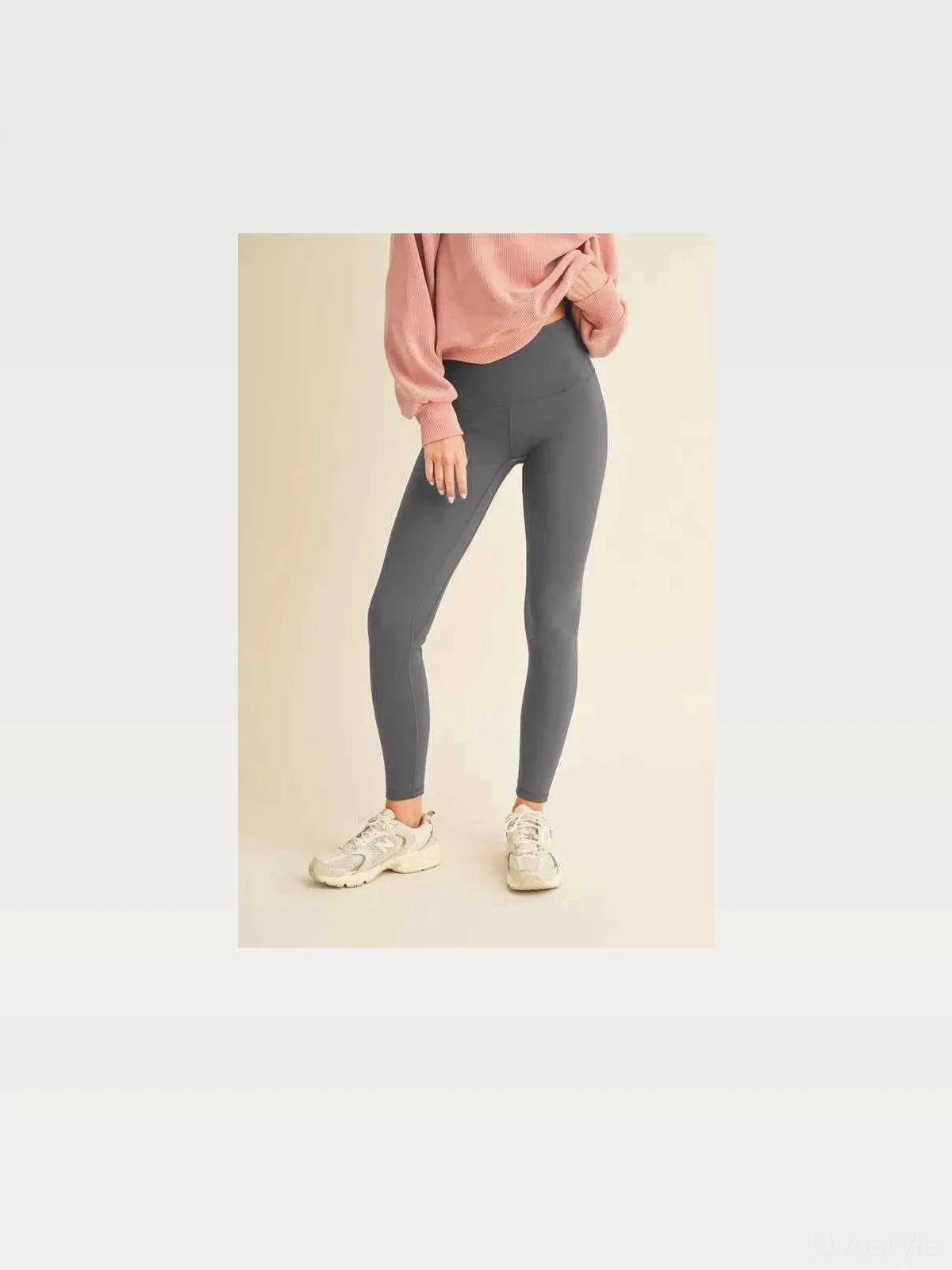 Gray Fleece Lined High Waisted Leggings — styled showcase — Livostyle